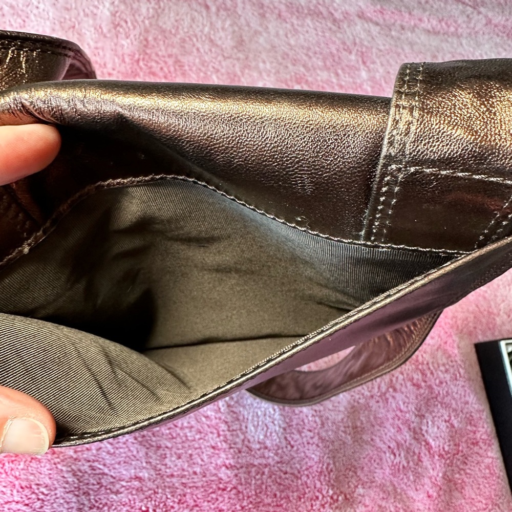 Chanel Metallic Calfskin Messenger Bag - Picture 3 of 10